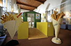 Entrada al Frietmuseum, el Museo de las Patatas Fritas