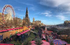 Edinburgh Christmas Tour